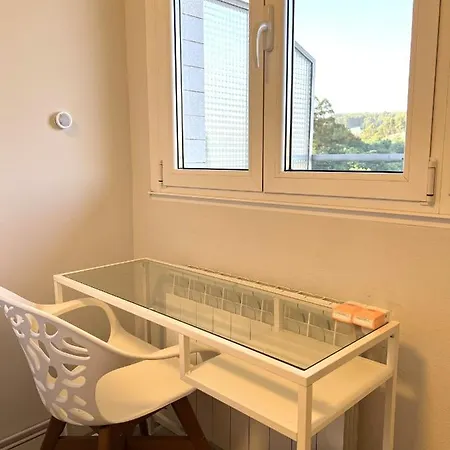 3 Bedrooms At Villagarcia De Arosa 200 M Away From The Beach With Sea View Furnished Balcony And Wifi Lejlighed Vilagarcia de Arousa
