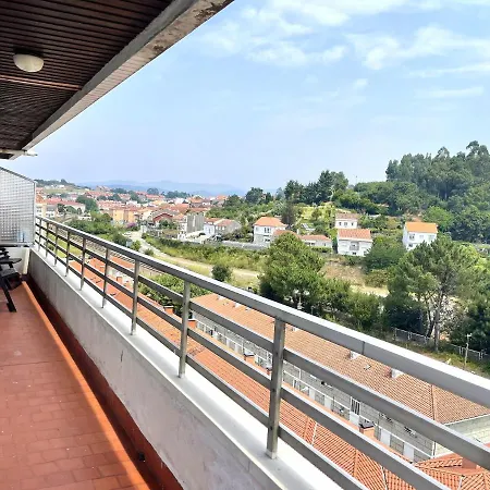 3 Bedrooms At Villagarcia De Arosa 200 M Away From The Beach With Sea View Furnished Balcony And Wifi * Vilagarcia de Arousa